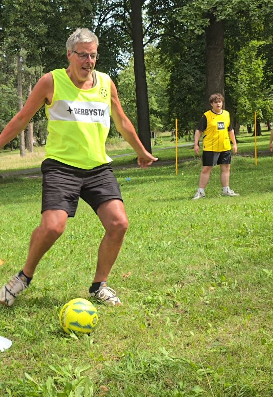 Olaf Müller in Aktion beim Fairplay-Fußball