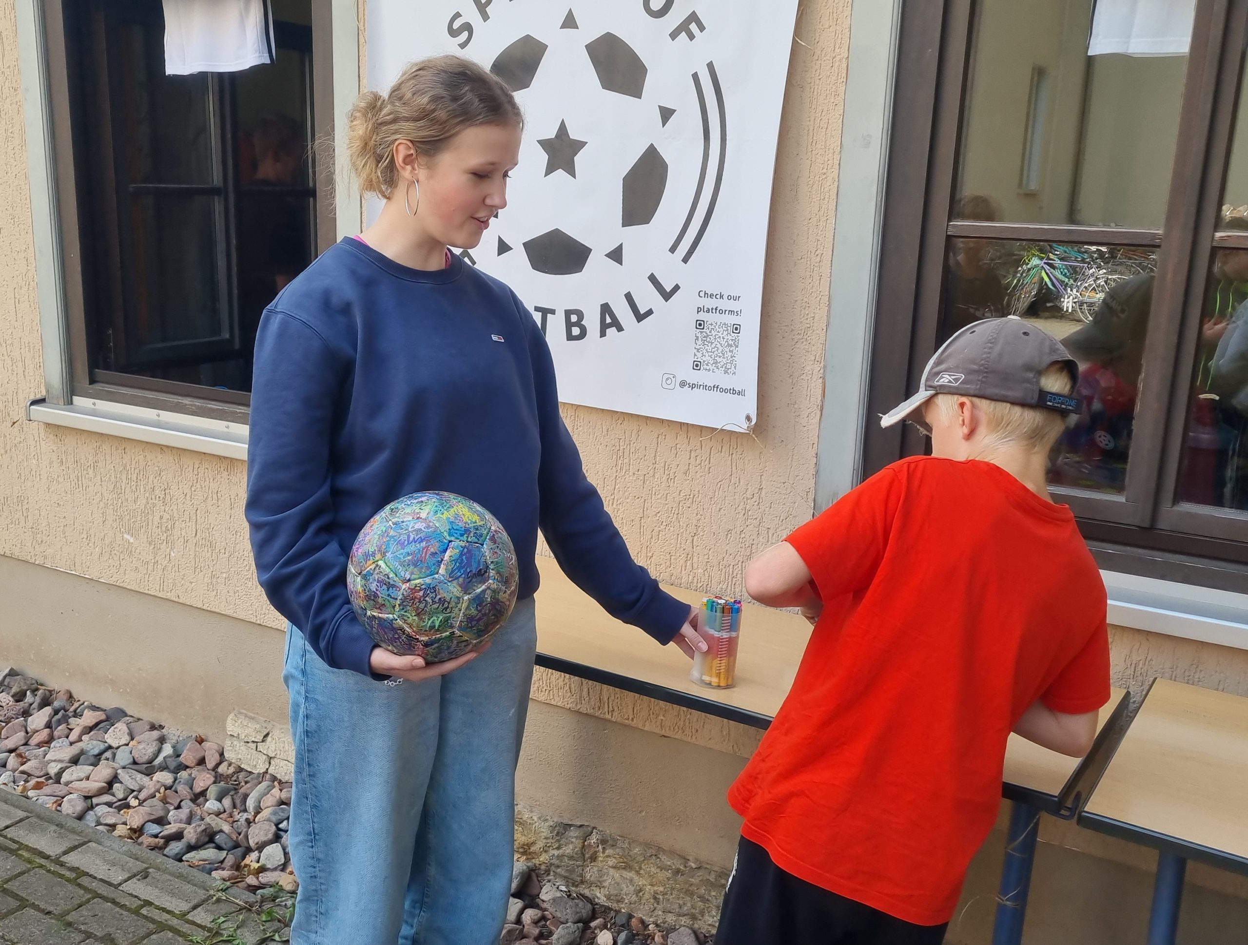 "Auch du bist jetzt Teil der Ballreise"