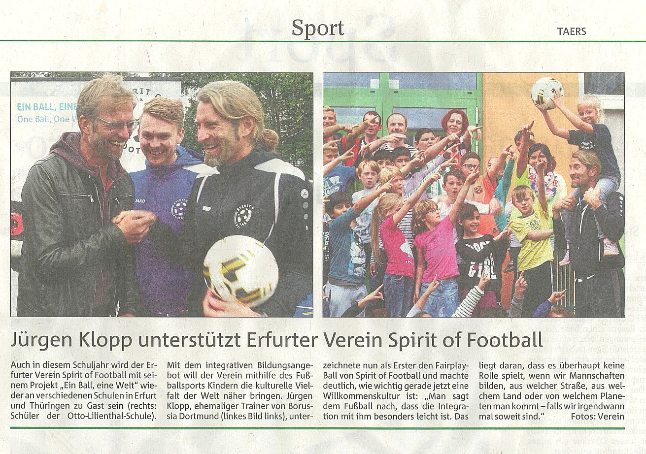 Jürgen Klopp gibt Anstoß für Ein Ball, EIne Welt