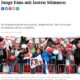 Junge Fans mit lauten Stimmen