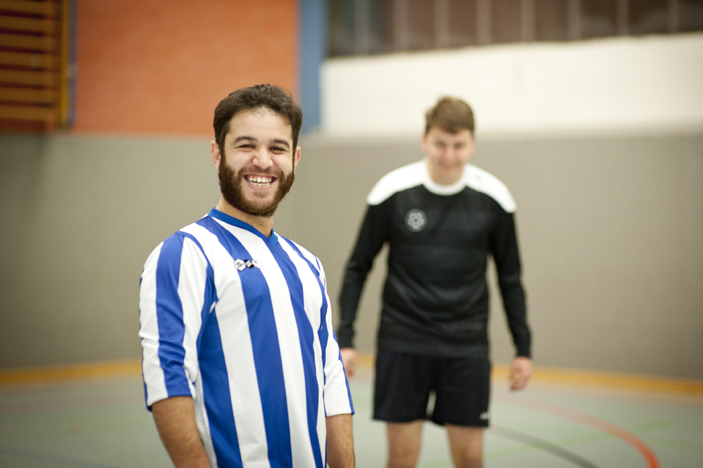 Spaß und Sport kombiniert mit interkulturellem Austausch - in der Halle, auf dem Platz und im Alltag: das ist Spirit of Welcome. Foto: Hamish John Appleby