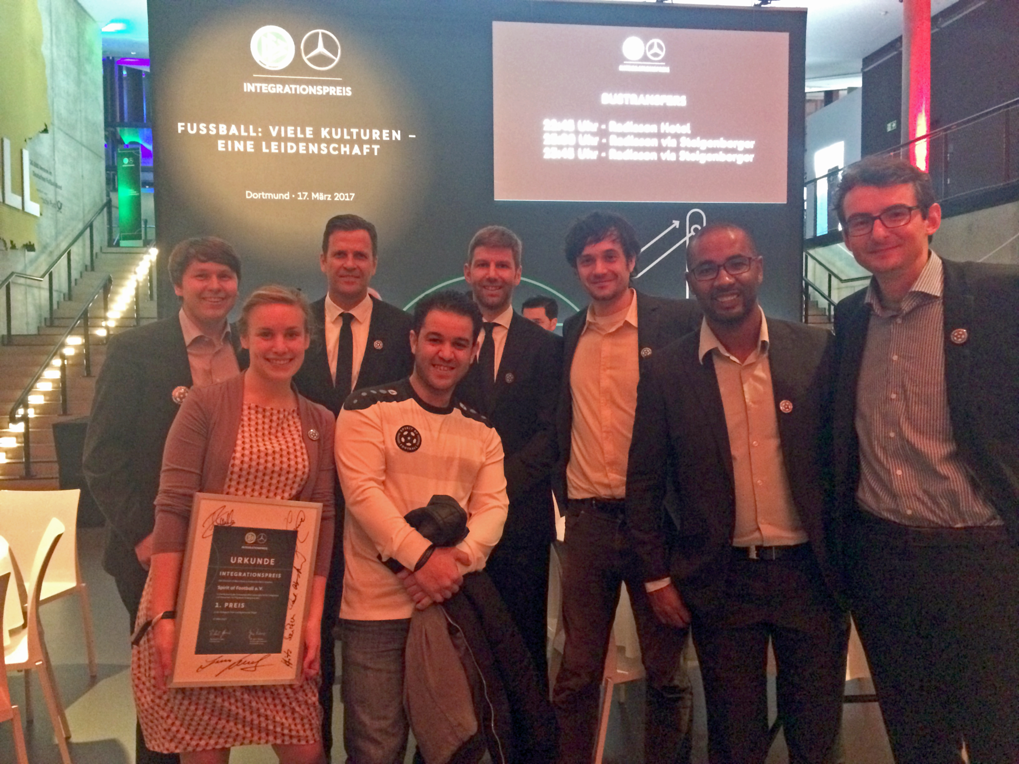 Benni Grünewald, Hannha Vermassen, Olivier Bierhof, Tarek Ismail, Thomas Hitzelsberger, Robert Fritzsch, Cacau, Sven Soederberg. Foto: privat