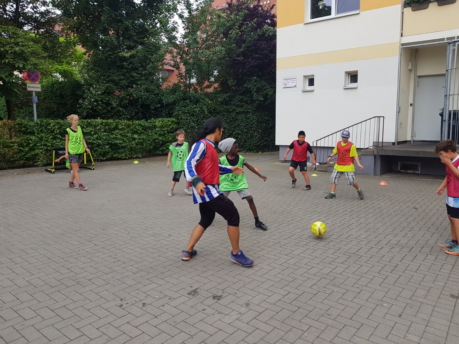 FairPlay-Aktion am Huttenplatz