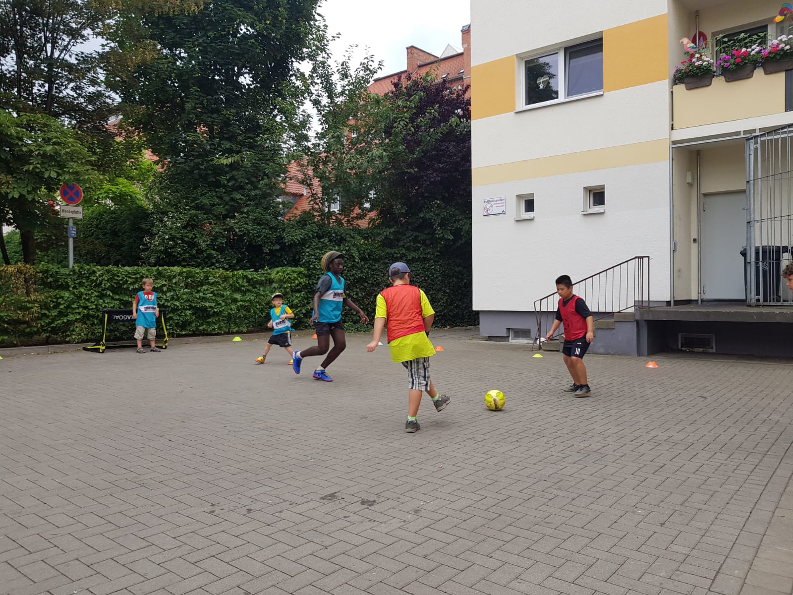 FairPlay-Aktion am Huttenplatz