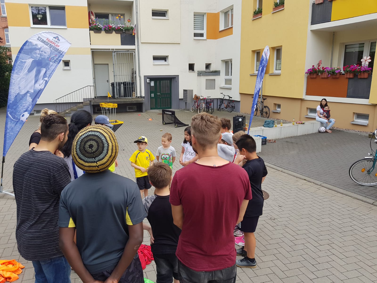 FairPlay-Aktion am Huttenplatz